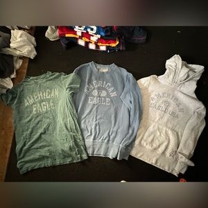 American eagle bundle. Very good condition and quality. Hardly ever worn also!!